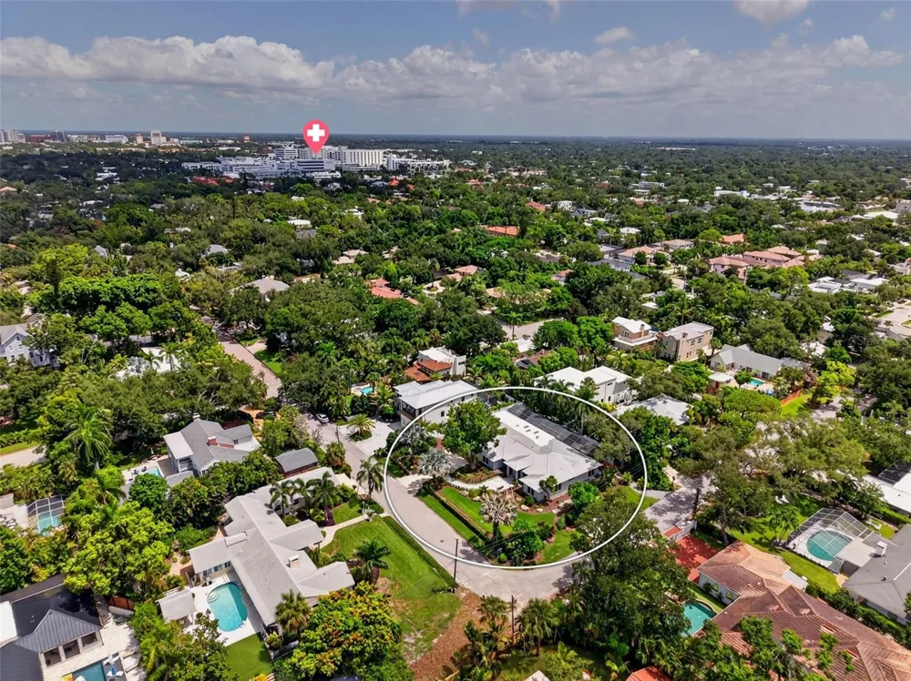 2631 PURITAN TERRACE Sarasota, FL 34239