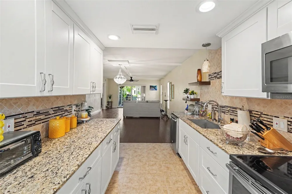 8693 BARDMOOR BOULEVARD #108B Seminole, FL 33777