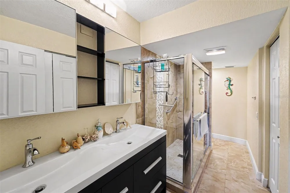 8693 BARDMOOR BOULEVARD #108B Seminole, FL 33777
