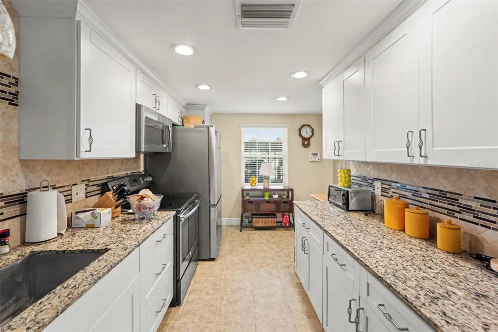 8693 BARDMOOR BOULEVARD #108B Seminole, FL 33777