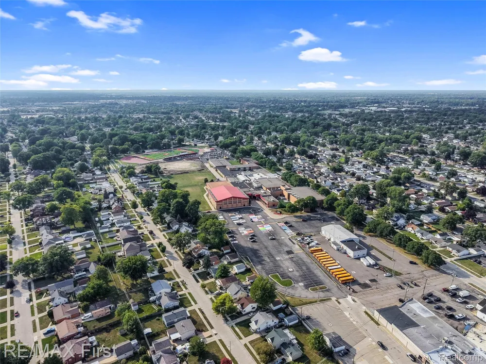 23037 Hoffman Street St Clair Shores City, MI 48082