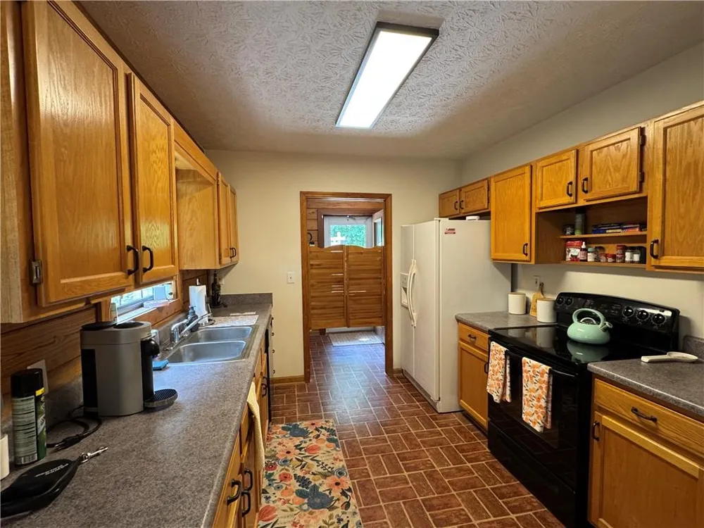 8911 Daerwater Drive Winston, GA 30187