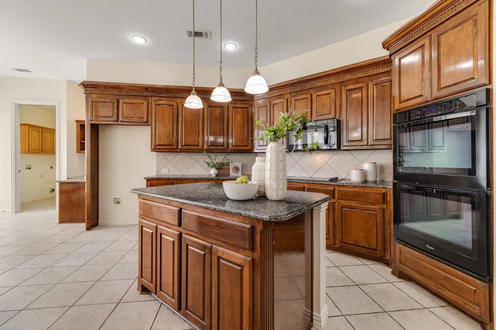 465 Bee Caves Road Lucas, TX 75002