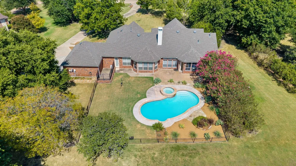 465 Bee Caves Road Lucas, TX 75002