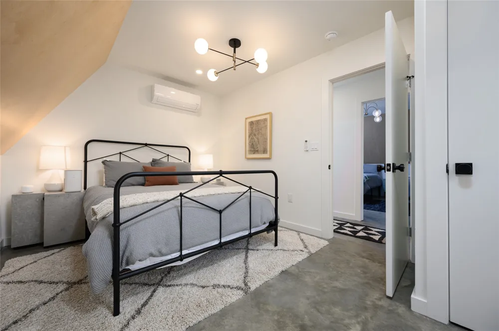 1219 Whispering Springs Drive Tool, TX 75143