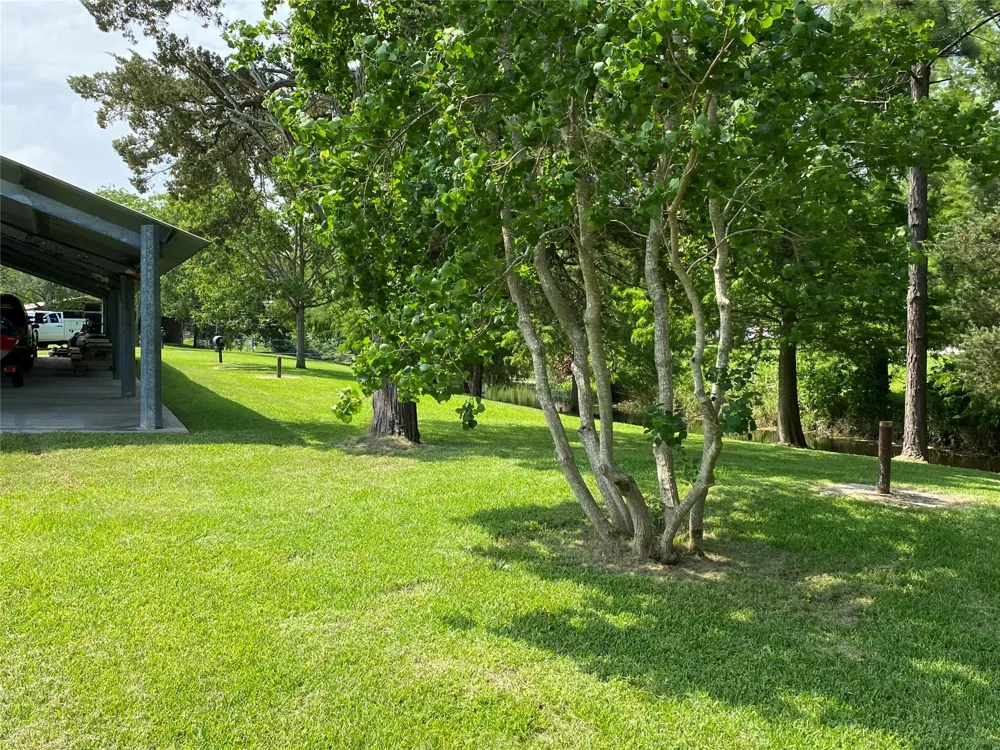 2609 Hughes Road Dickinson, TX 77539