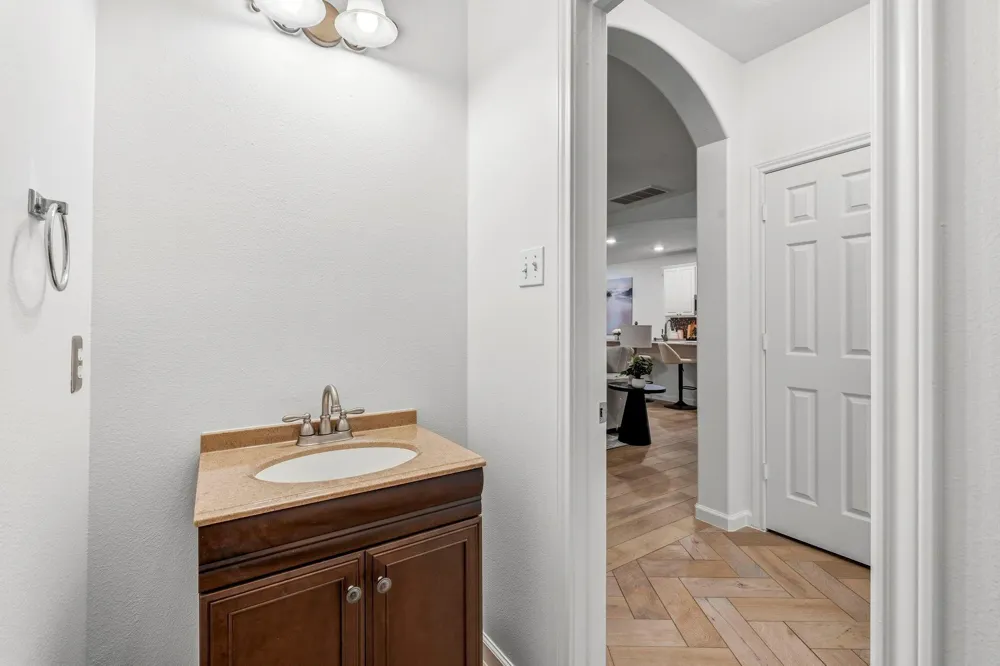 103 Ledgestone Place The Woodlands, TX 77382