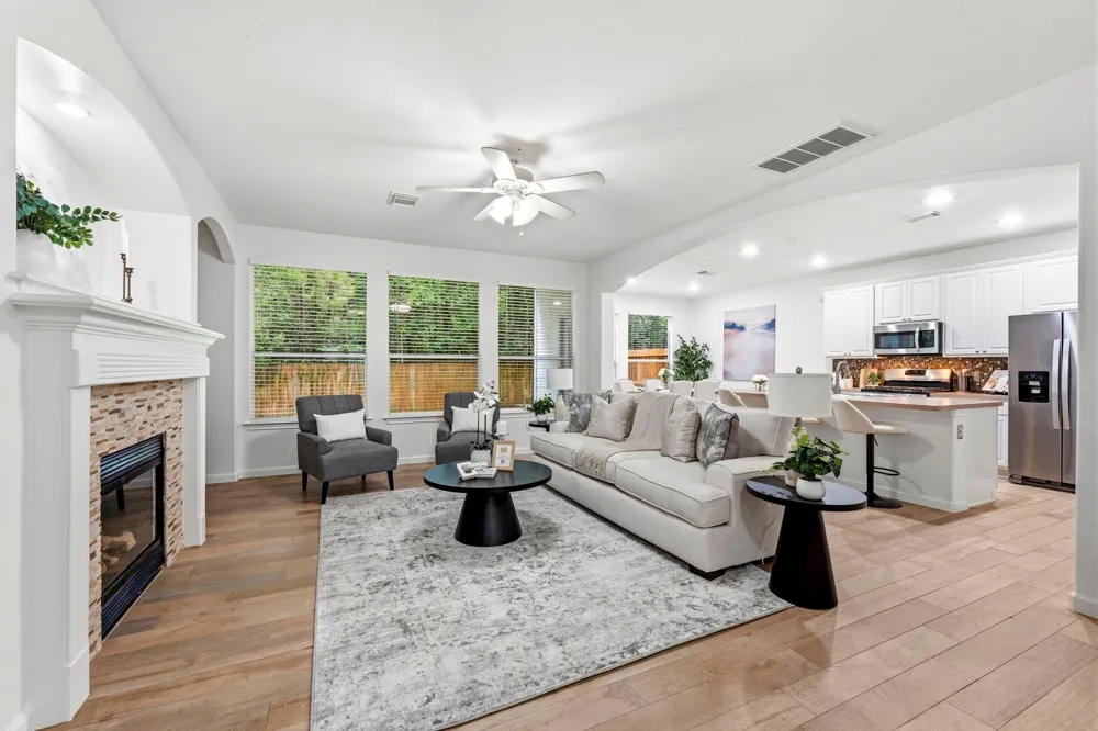 103 Ledgestone Place The Woodlands, TX 77382