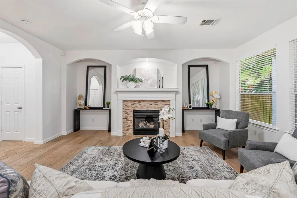 103 Ledgestone Place The Woodlands, TX 77382