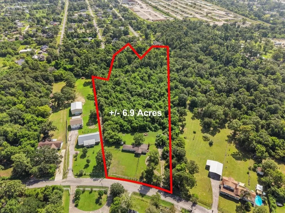 1116 Red Bud Street Channelview, TX 77530