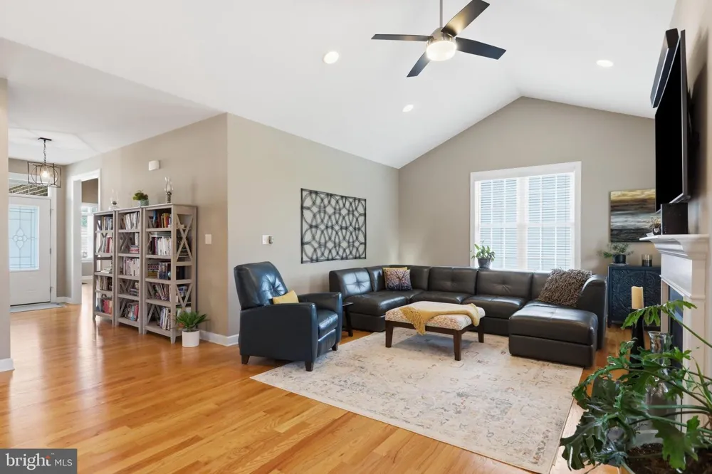 132 VINCENT DRIVE Stephens City, VA 22655