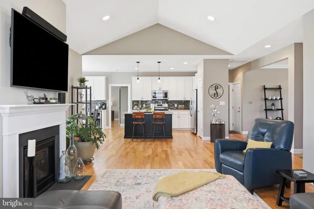 132 VINCENT DRIVE Stephens City, VA 22655