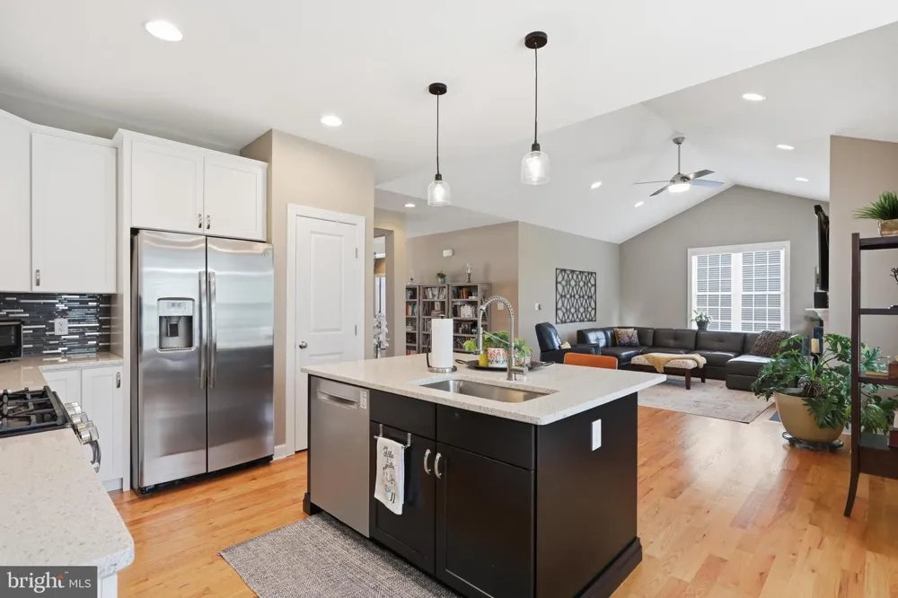 132 VINCENT DRIVE Stephens City, VA 22655