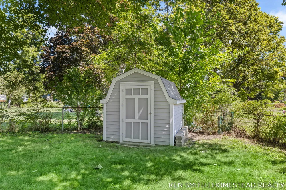 4072 Lila Street SW Grandville, MI 49418