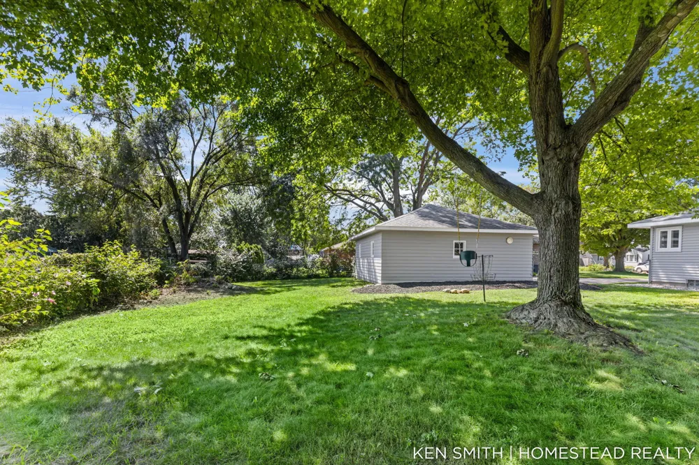 4072 Lila Street SW Grandville, MI 49418