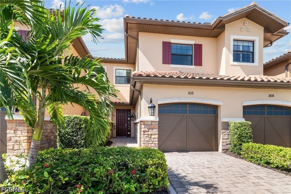 Bellano Court #103 Naples, FL 34119