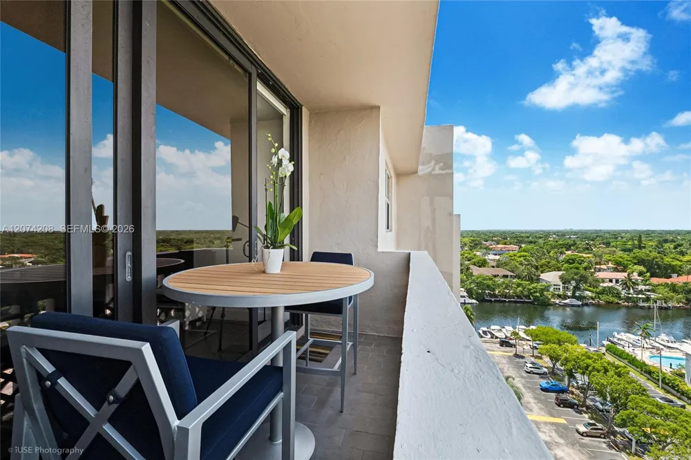 90 Edgewater Dr #PH11 Coral Gables, FL 33133
