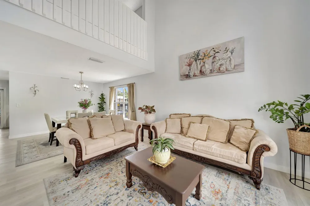 5456 NW 44th Way Coconut Creek, FL 33073