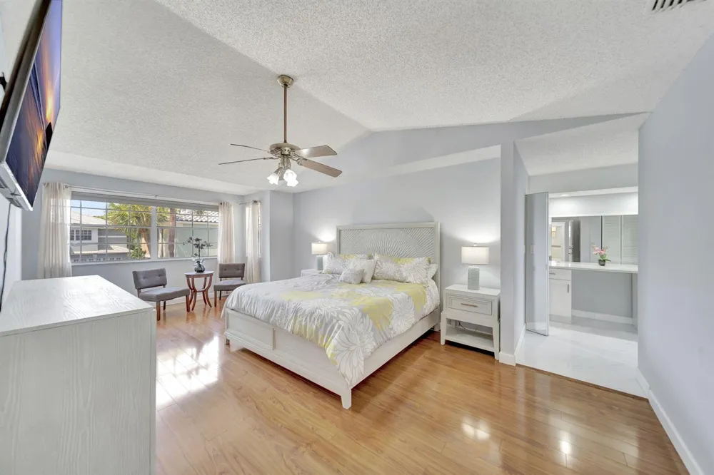 5456 NW 44th Way Coconut Creek, FL 33073