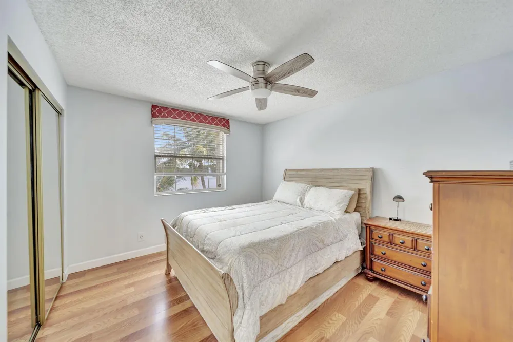 5456 NW 44th Way Coconut Creek, FL 33073