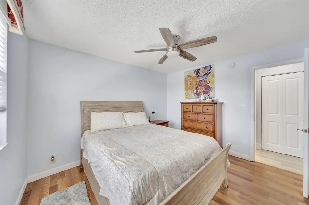 5456 NW 44th Way Coconut Creek, FL 33073