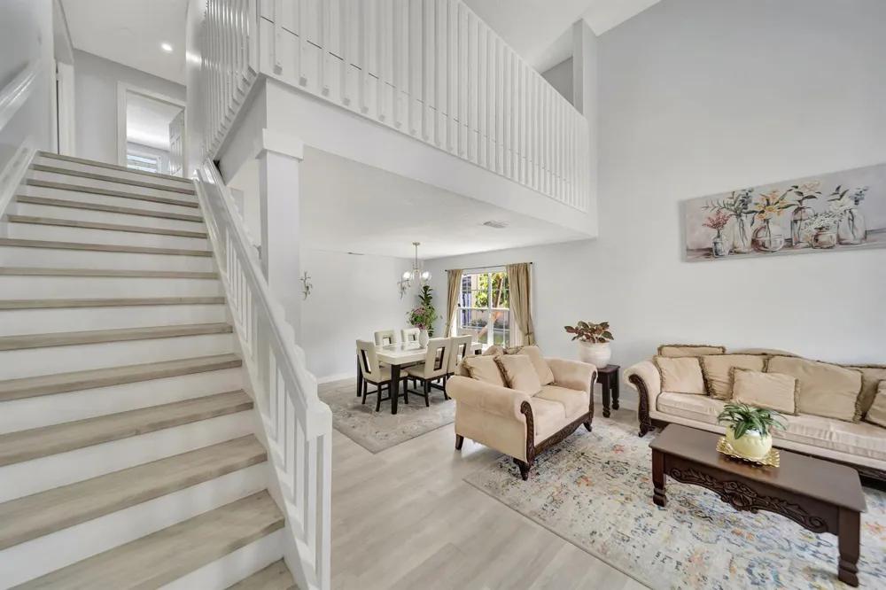5456 NW 44th Way Coconut Creek, FL 33073