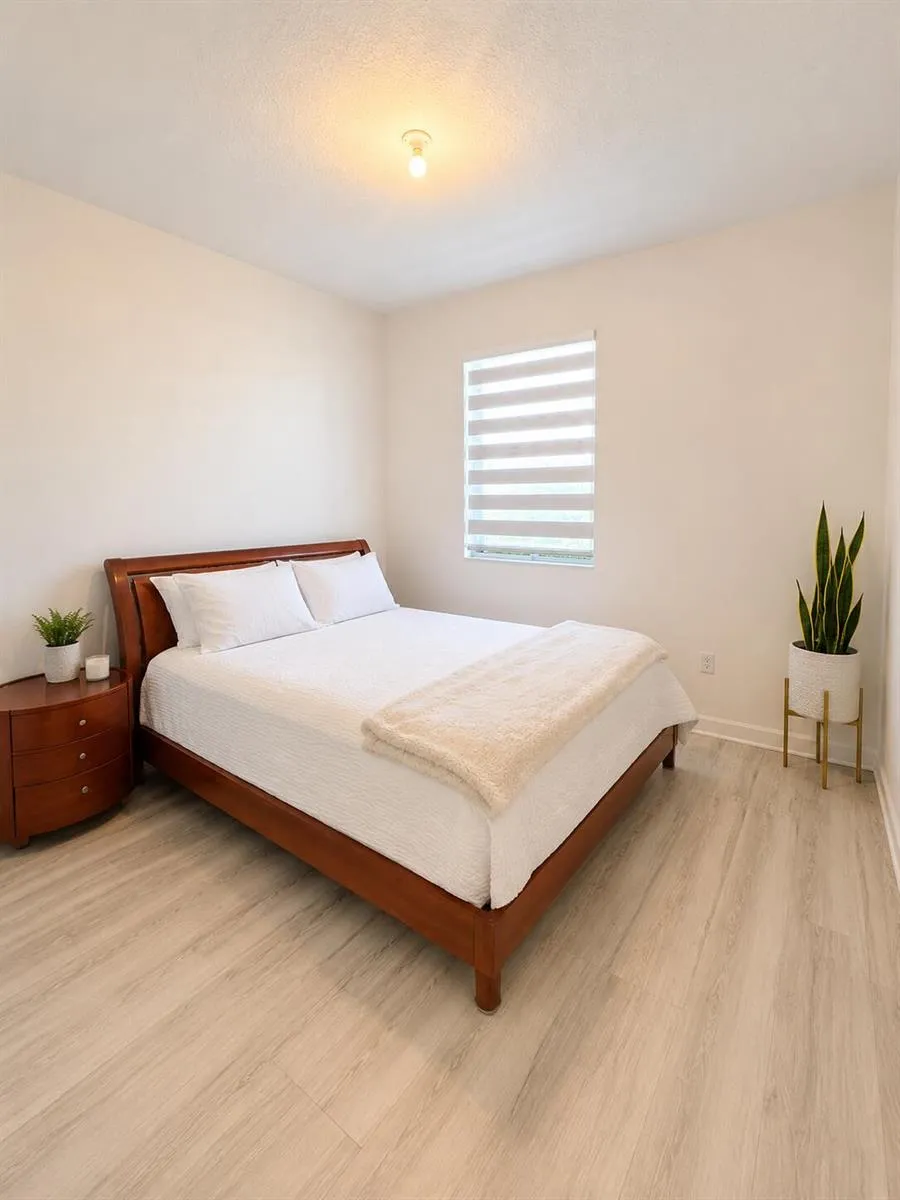 424 NW 203RD TERRACE Miami Gardens, FL 33169