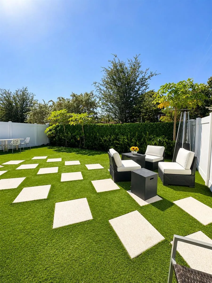 424 NW 203RD TERRACE Miami Gardens, FL 33169