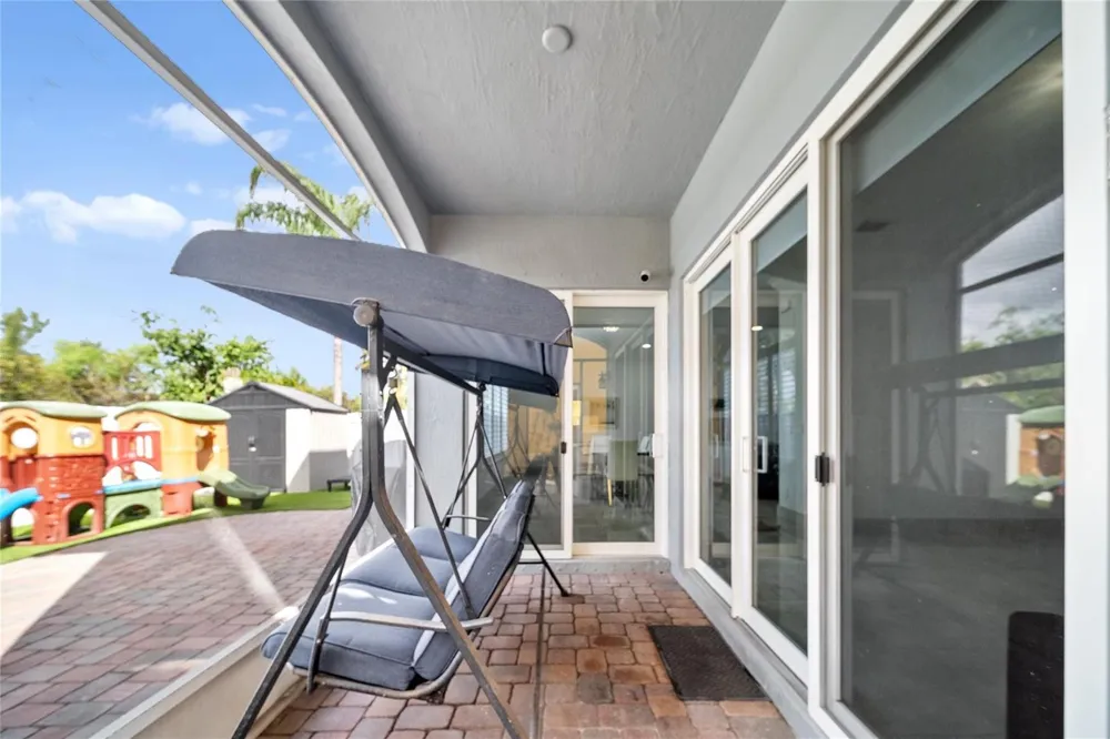 4916 SW 38th Way Fort Lauderdale, FL 33312