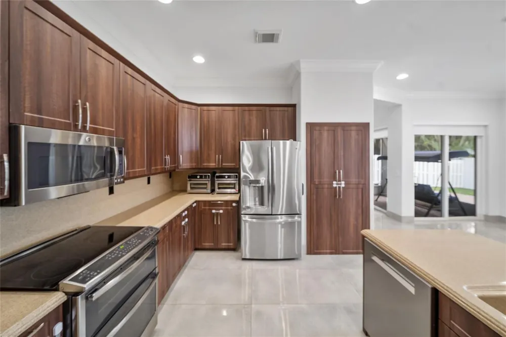4916 SW 38th Way Fort Lauderdale, FL 33312