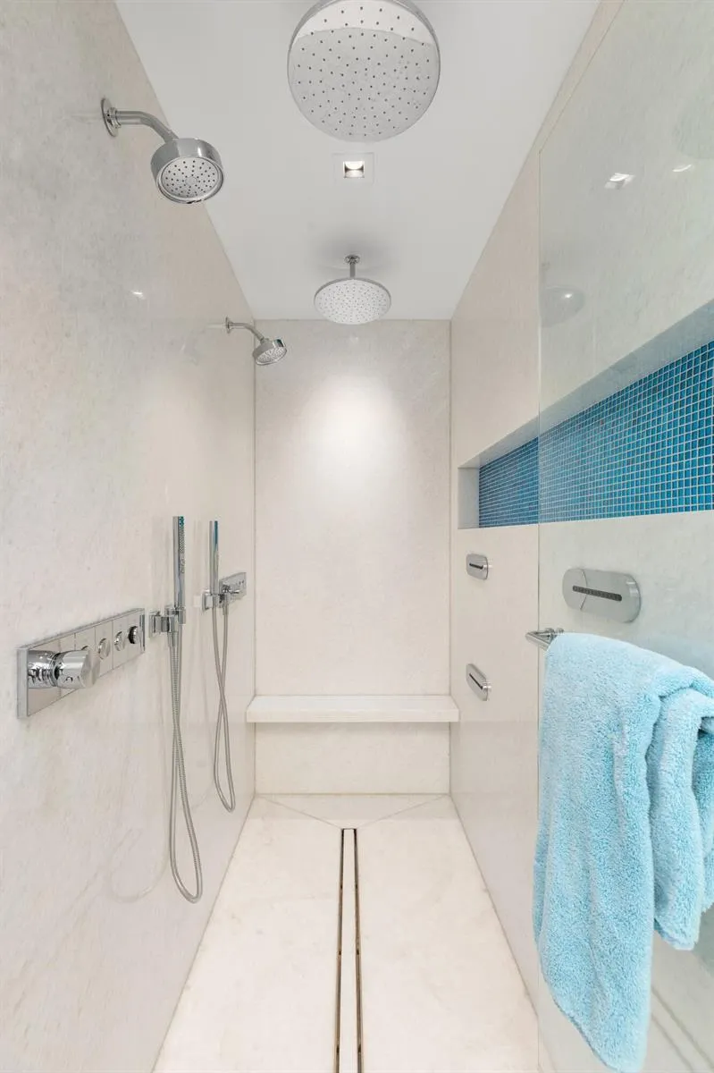 525 FORT LAUDERDALE BEACH BOULEVARD #1702 Fort Lauderdale, FL 33304