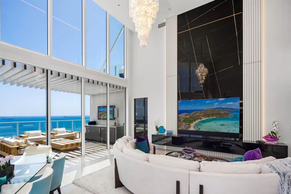 525 FORT LAUDERDALE BEACH BOULEVARD #1702 Fort Lauderdale, FL 33304