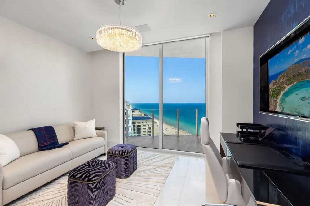 525 FORT LAUDERDALE BEACH BOULEVARD #1702 Fort Lauderdale, FL 33304