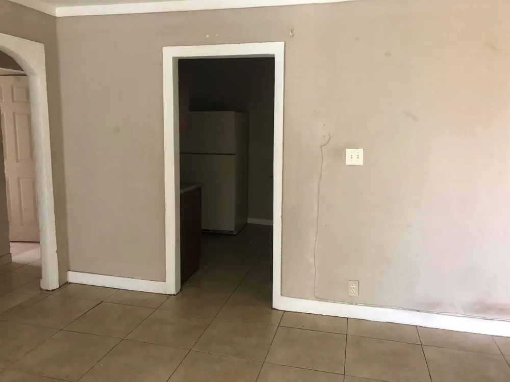 1525 W 15TH STREET Riviera Beach, FL 33404