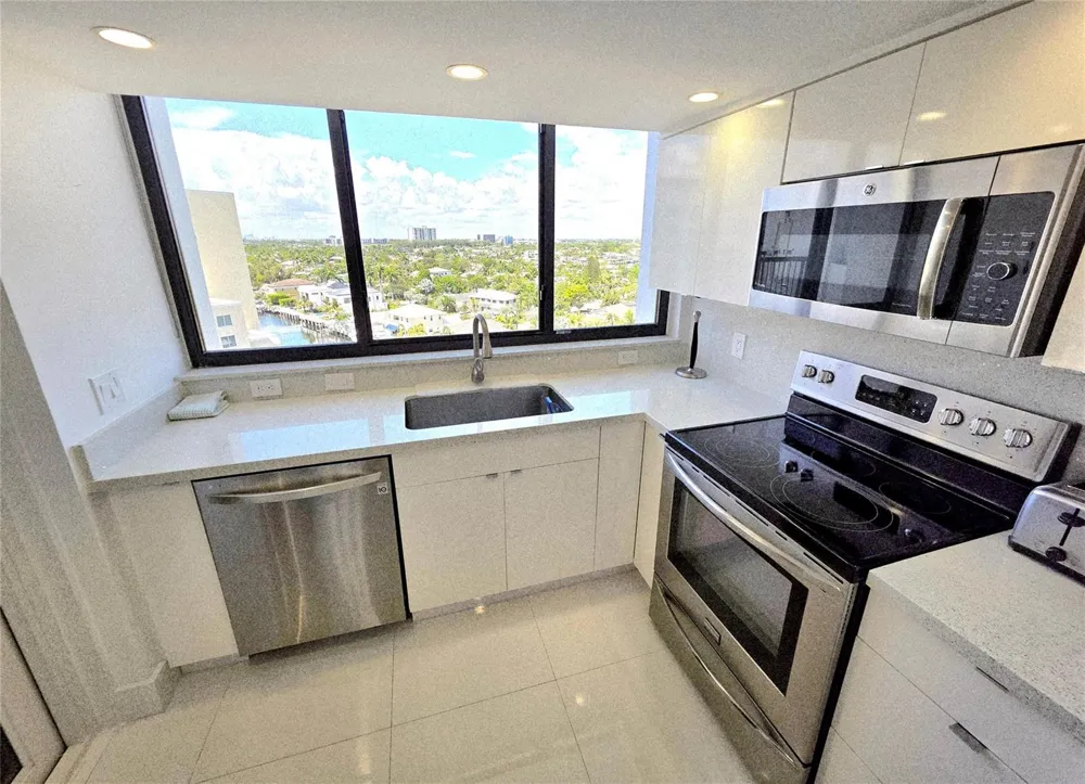 1631 S Ocean Boulevard #1006 Pompano Beach, FL 33062
