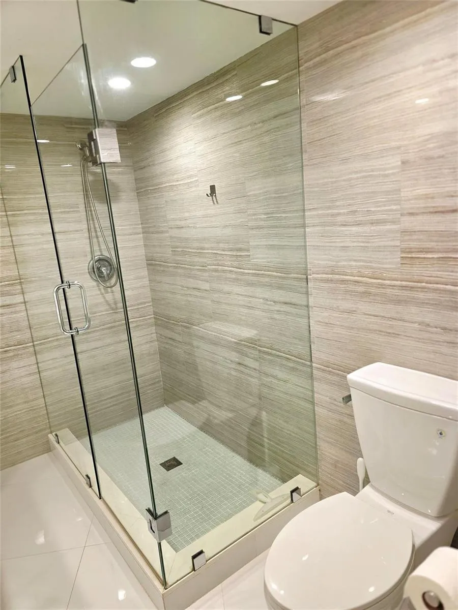 1631 S Ocean Boulevard #1006 Pompano Beach, FL 33062