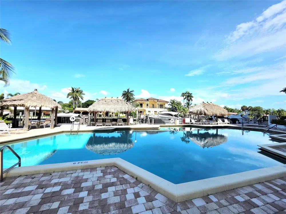 1631 S Ocean Boulevard #1006 Pompano Beach, FL 33062