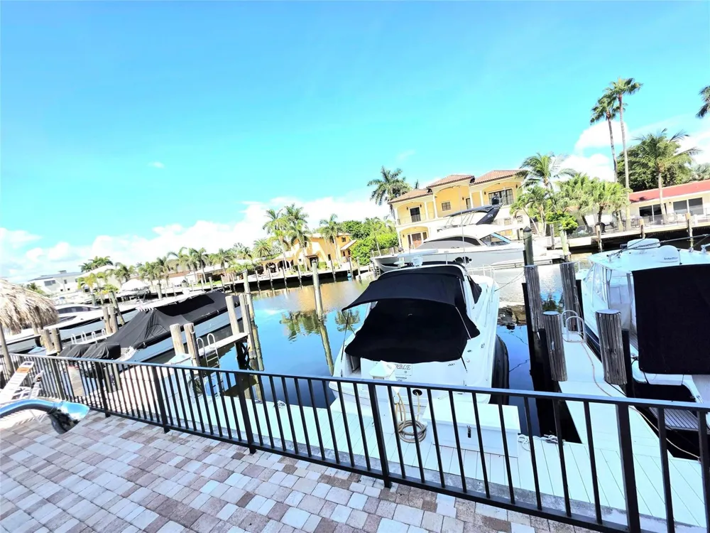 1631 S Ocean Boulevard #1006 Pompano Beach, FL 33062