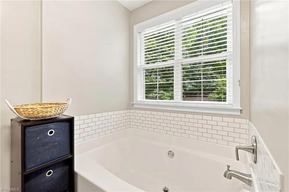1704 Crinan Court High Point, NC 27265