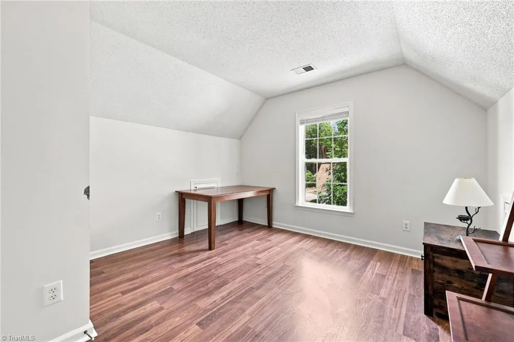 1704 Crinan Court High Point, NC 27265