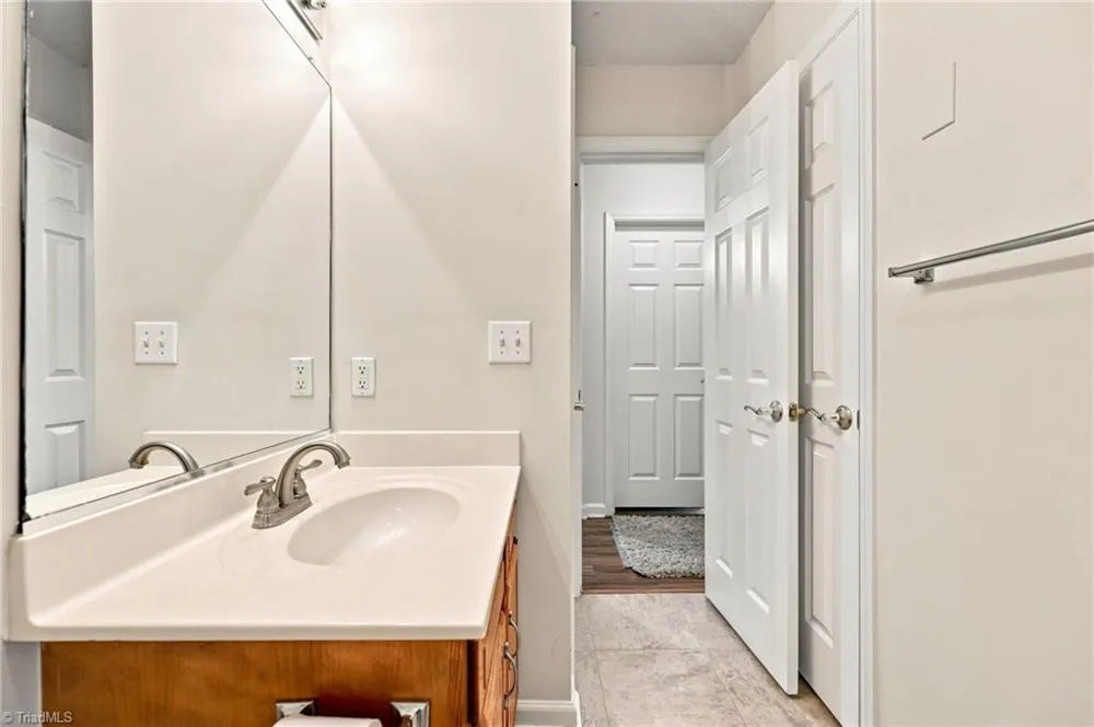 1704 Crinan Court High Point, NC 27265