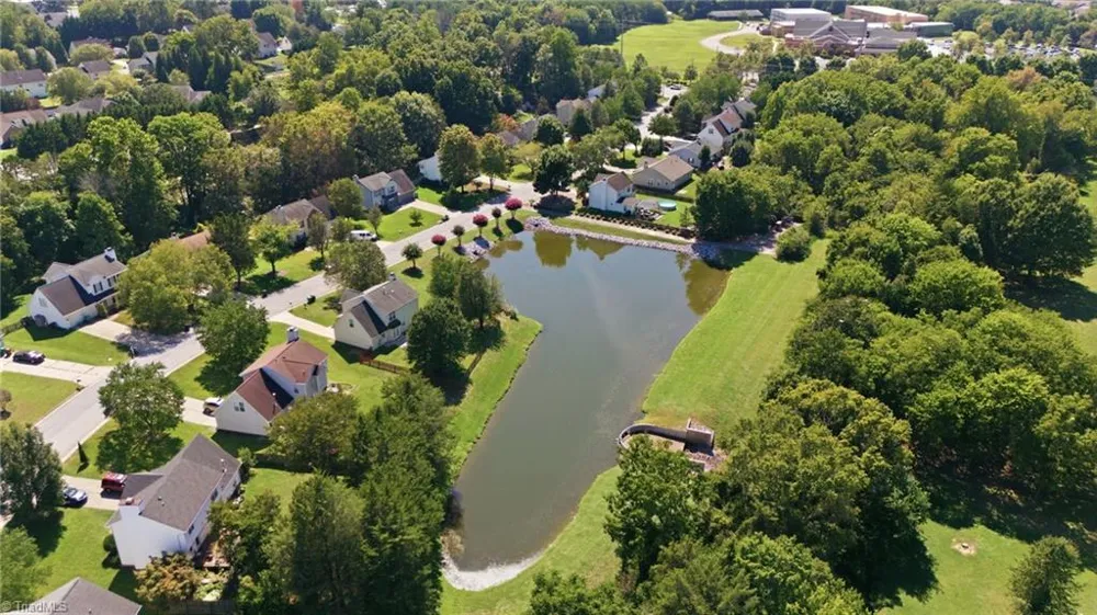 1704 Crinan Court High Point, NC 27265