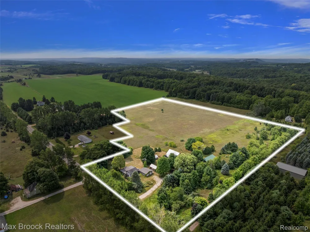 3362 S French Road Centerville Township, MI 49621