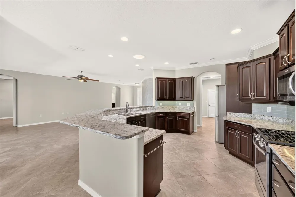 8889 SW 86TH LOOP ocala, FL 34481