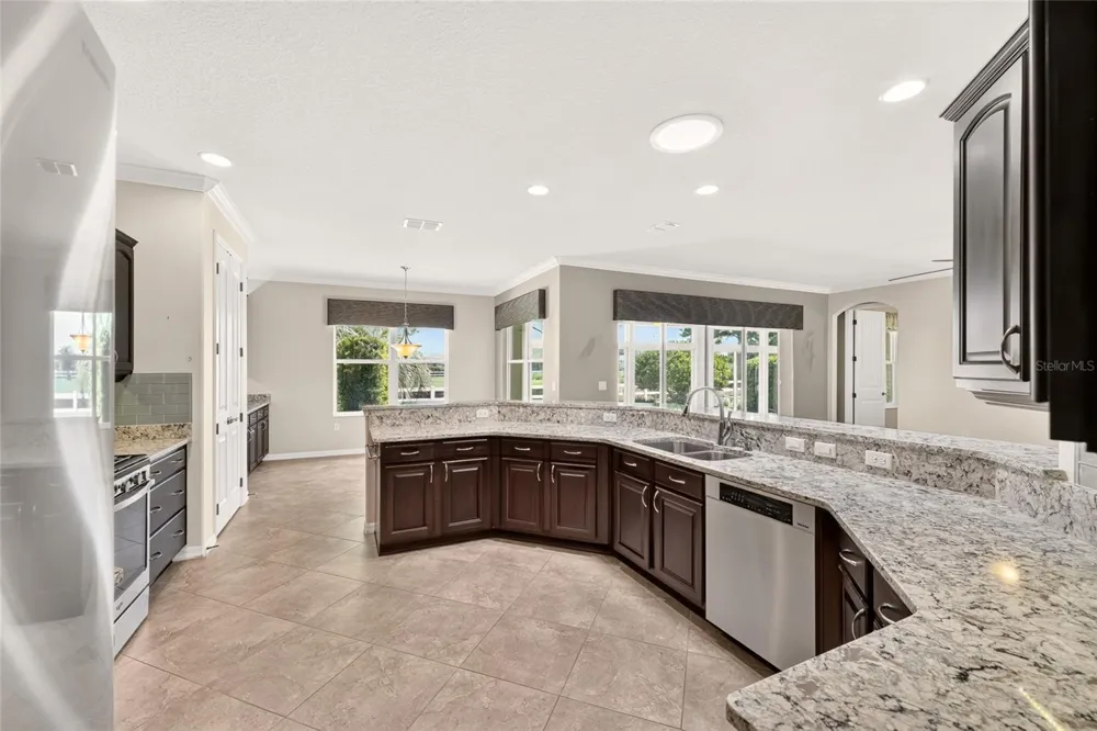 8889 SW 86TH LOOP ocala, FL 34481