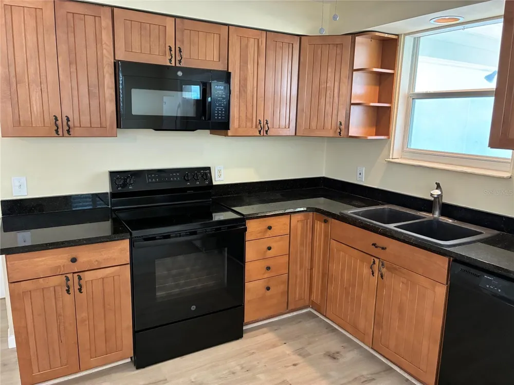 1828 S CENTRAL AVENUE Flagler Beach, FL 32136