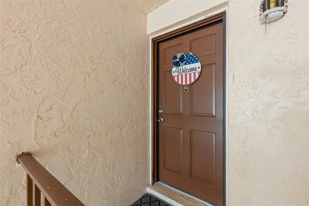 209 FERNWOOD CIRCLE #209 Seminole, FL 33777