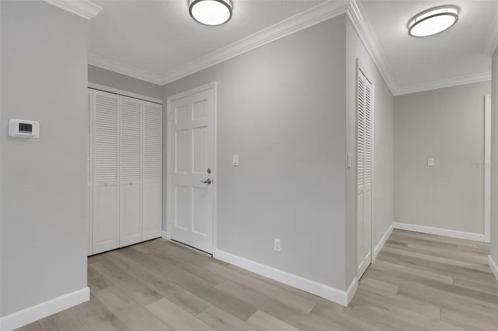 209 FERNWOOD CIRCLE #209 Seminole, FL 33777