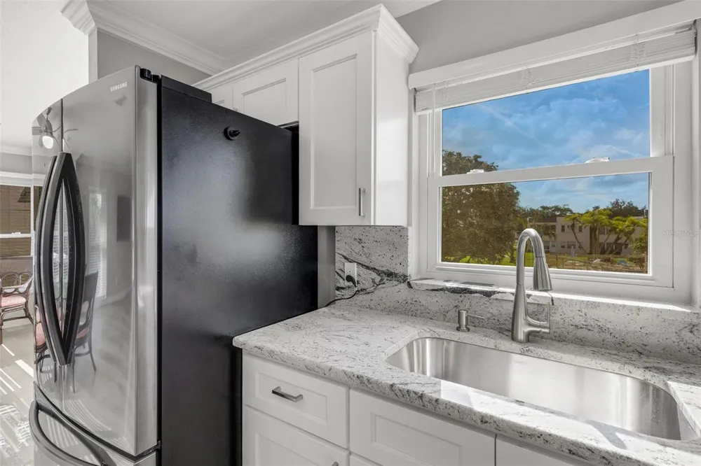 209 FERNWOOD CIRCLE #209 Seminole, FL 33777