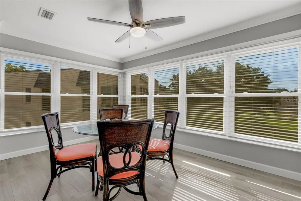 209 FERNWOOD CIRCLE #209 Seminole, FL 33777
